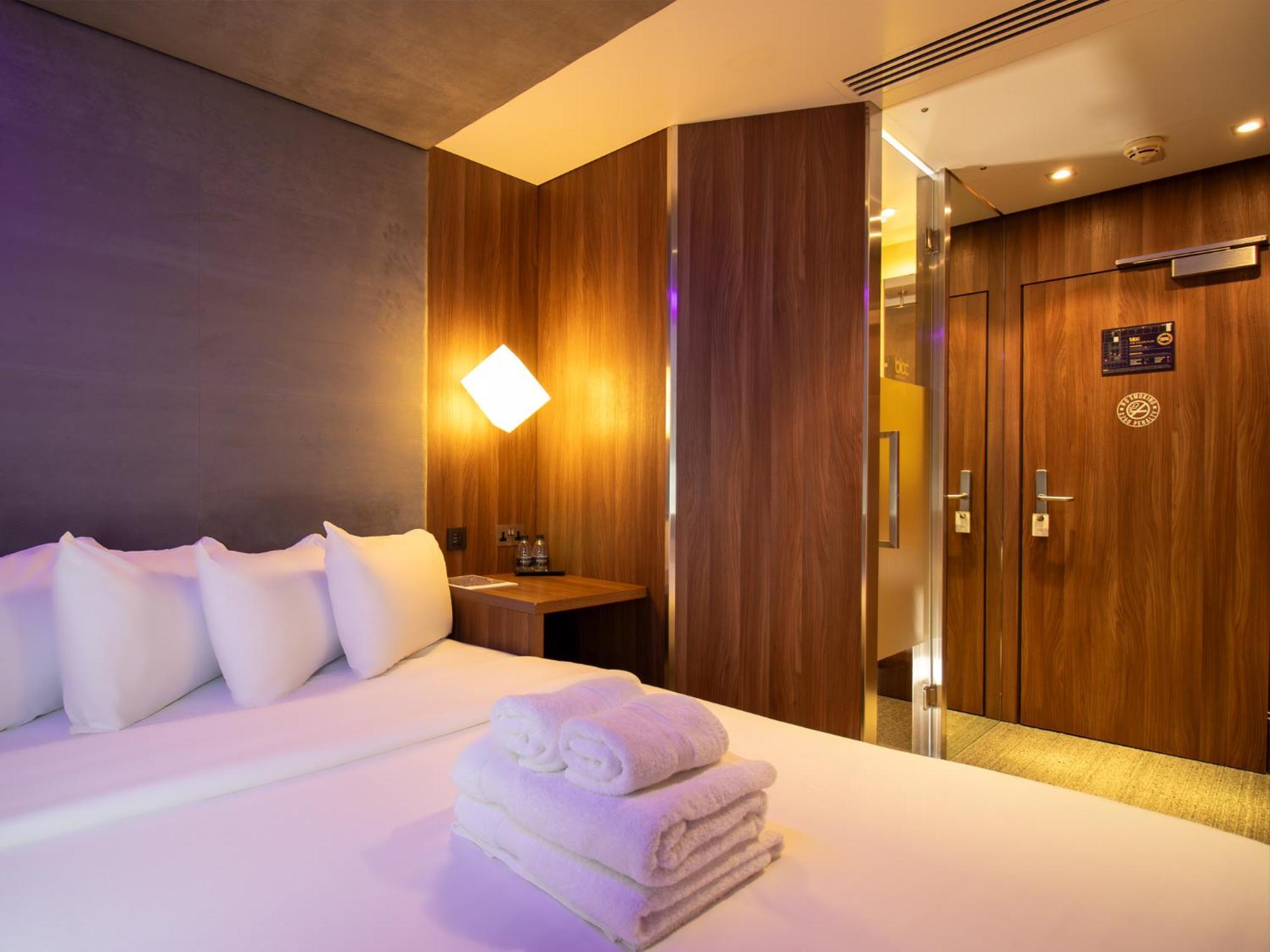 บล๊อค โฮเต็ล เบอร์มิงแฮม Hotel ภายนอก รูปภาพ