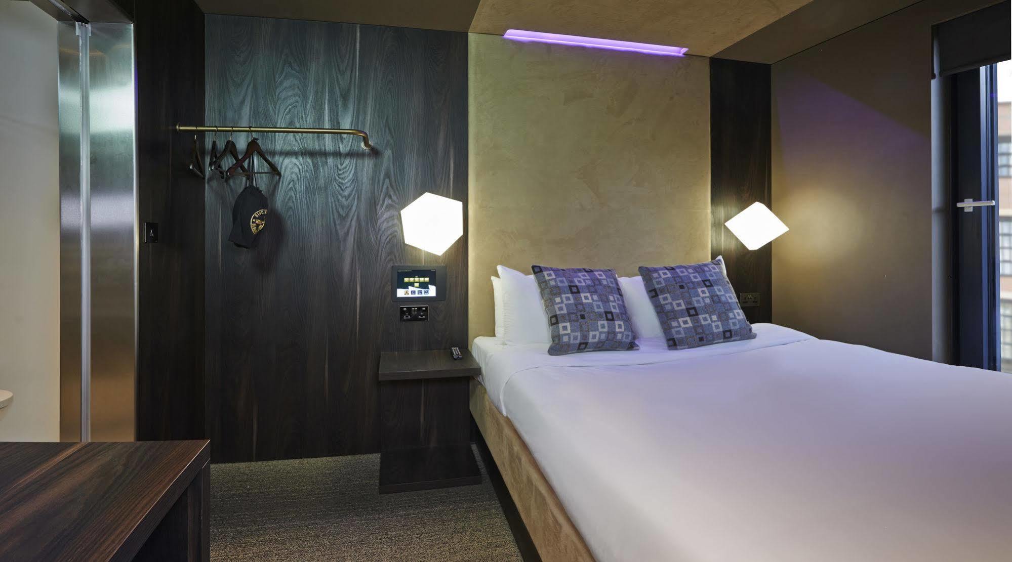 บล๊อค โฮเต็ล เบอร์มิงแฮม Hotel ภายนอก รูปภาพ